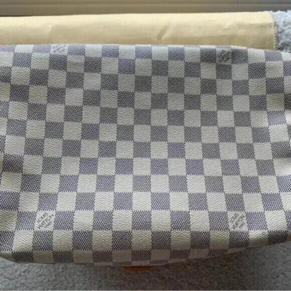 Louis Vuitton Checkered Creamand Tan Tote - Picture 5 of 5